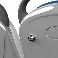 Retractable coat hook